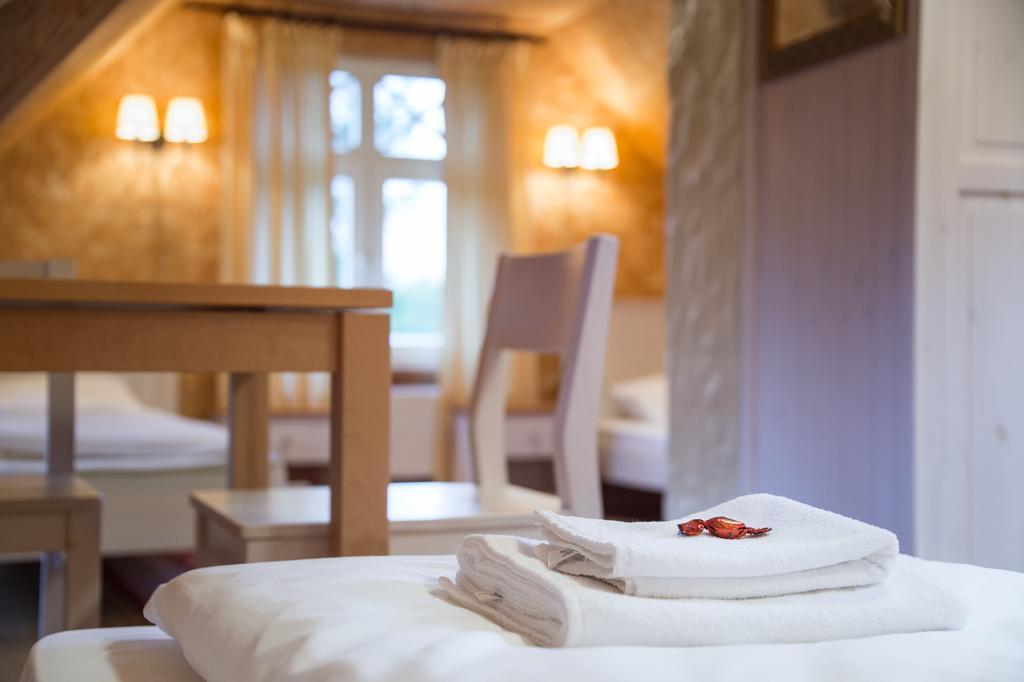 Posti Hostel Kärdla Εξωτερικό φωτογραφία