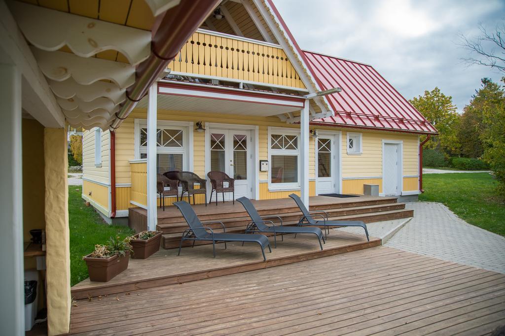 Posti Hostel Kärdla Εξωτερικό φωτογραφία